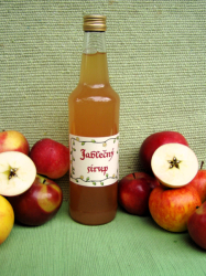JABLEČNÝ sirup 0,5l