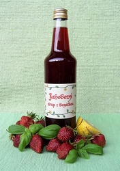 JAHODOVÝ SIRUP S BAZALKOU 0,5l